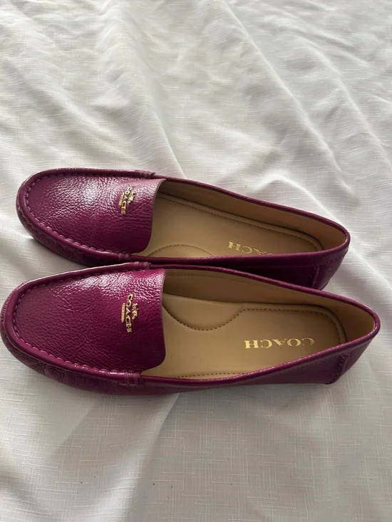 Coach Plum/Purple Leather Driving Loafers with Gold Logo - Picture 2 of 8